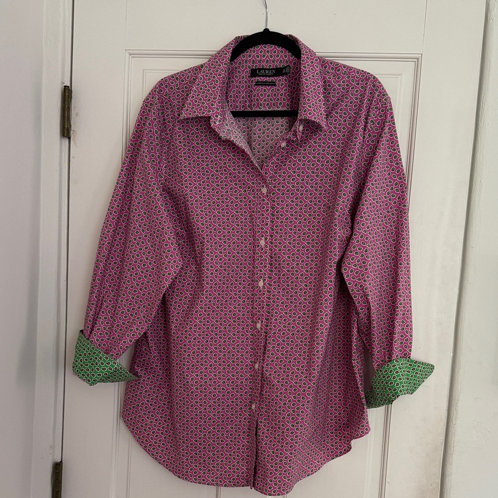 Ralph Lauren Pink Patterned Men's Button-Down Shirt with Green Accent